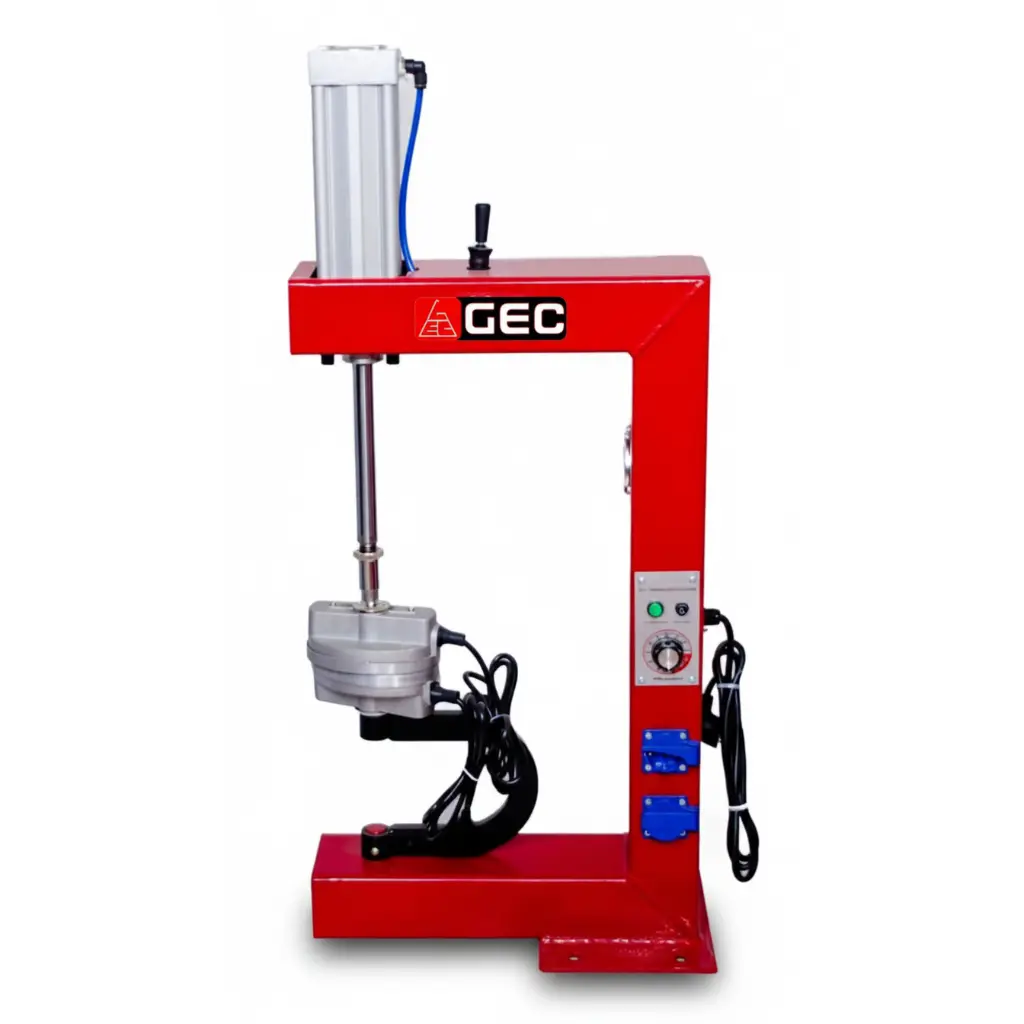 GEC NK-56 Tire Vulcanizing Machine 2 Heater With 3 Heat Transfer / مكواه لحام كاوتش هواء 2 سخان ماركة جي اي سي موديل NK-56 مع 3 فورمه